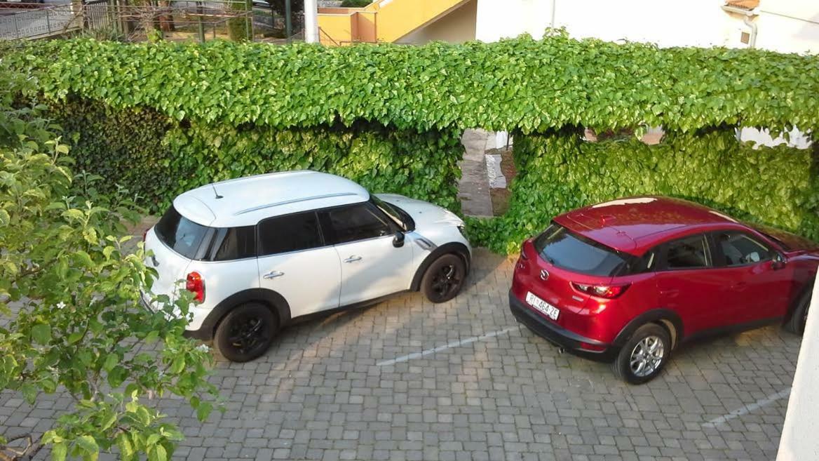 Sobe Tonica Hotel Krk Town Bagian luar foto
