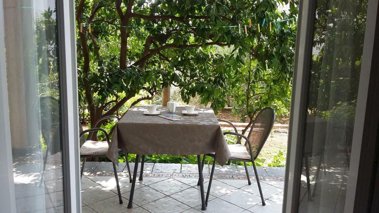 Sobe Tonica Hotel Krk Town Bagian luar foto