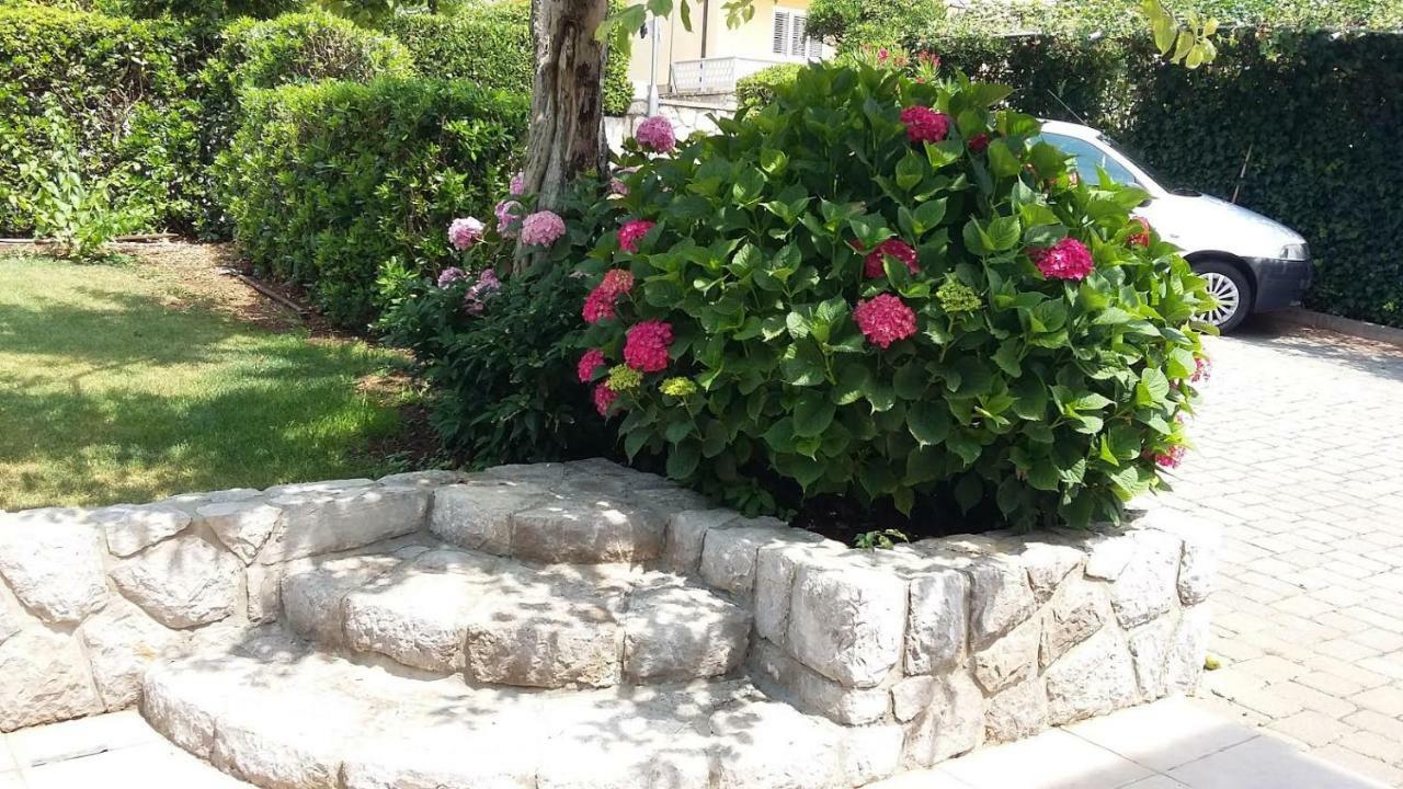 Sobe Tonica Hotel Krk Town Bagian luar foto