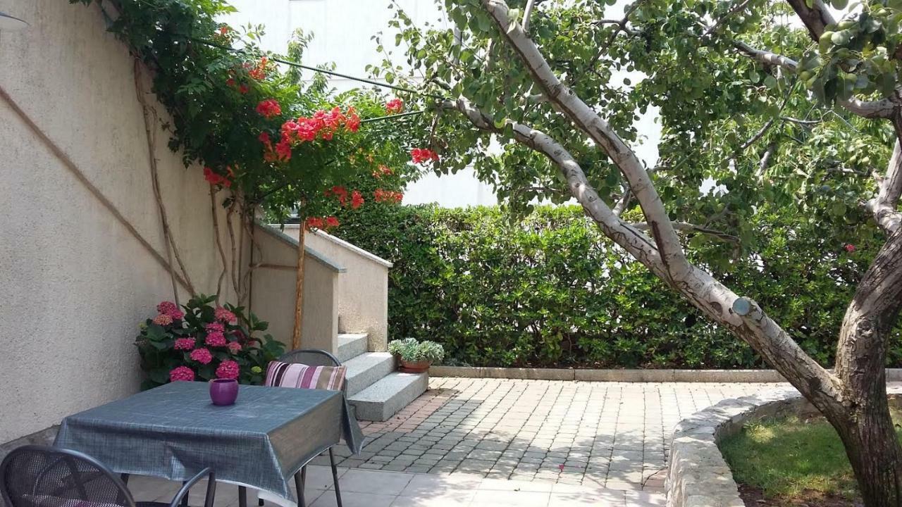 Sobe Tonica Hotel Krk Town Bagian luar foto