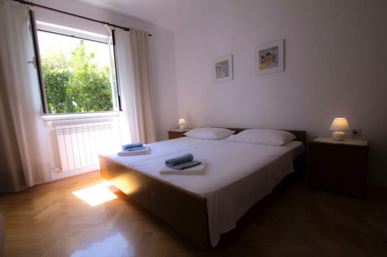 Sobe Tonica Hotel Krk Town Bagian luar foto